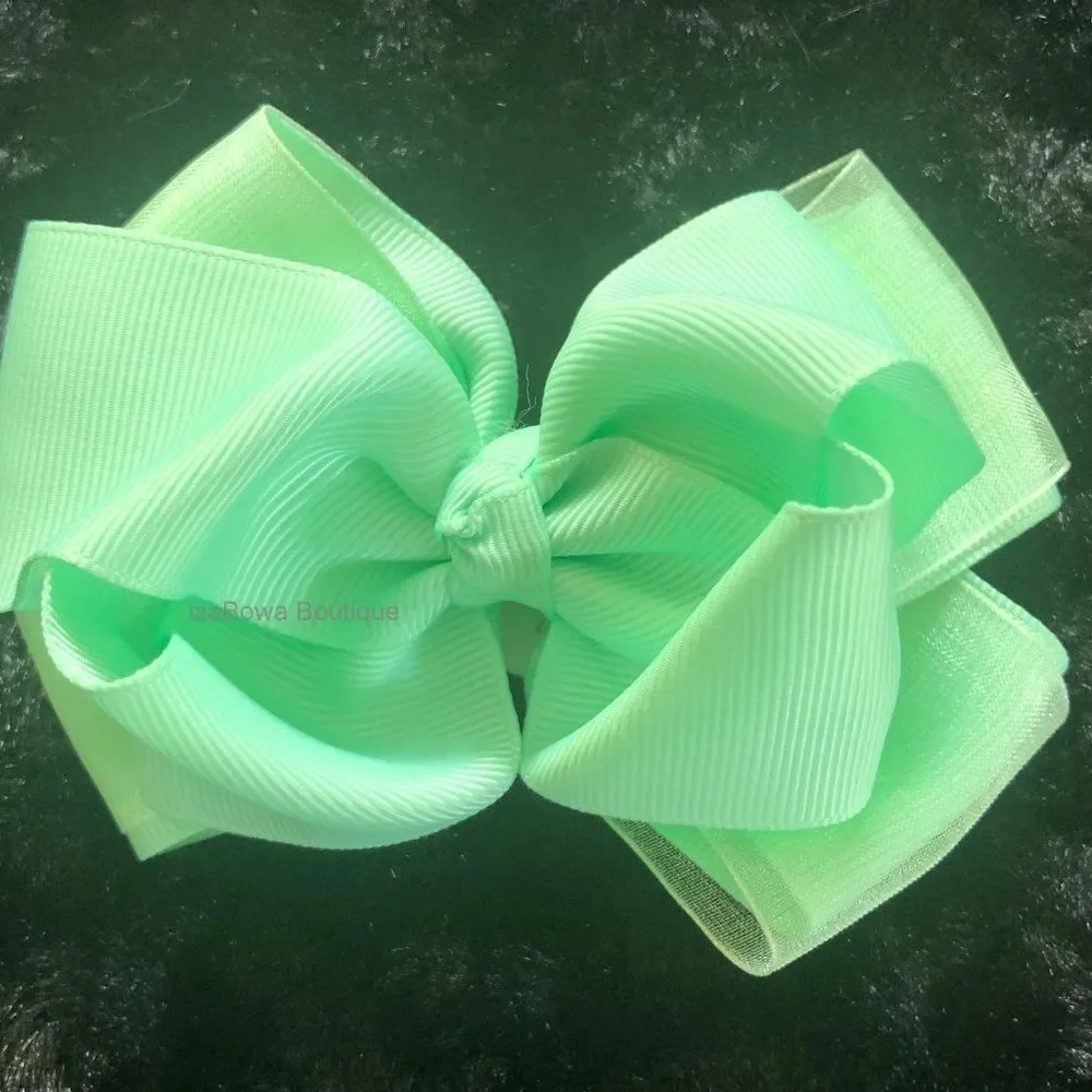 Pastel Green 4